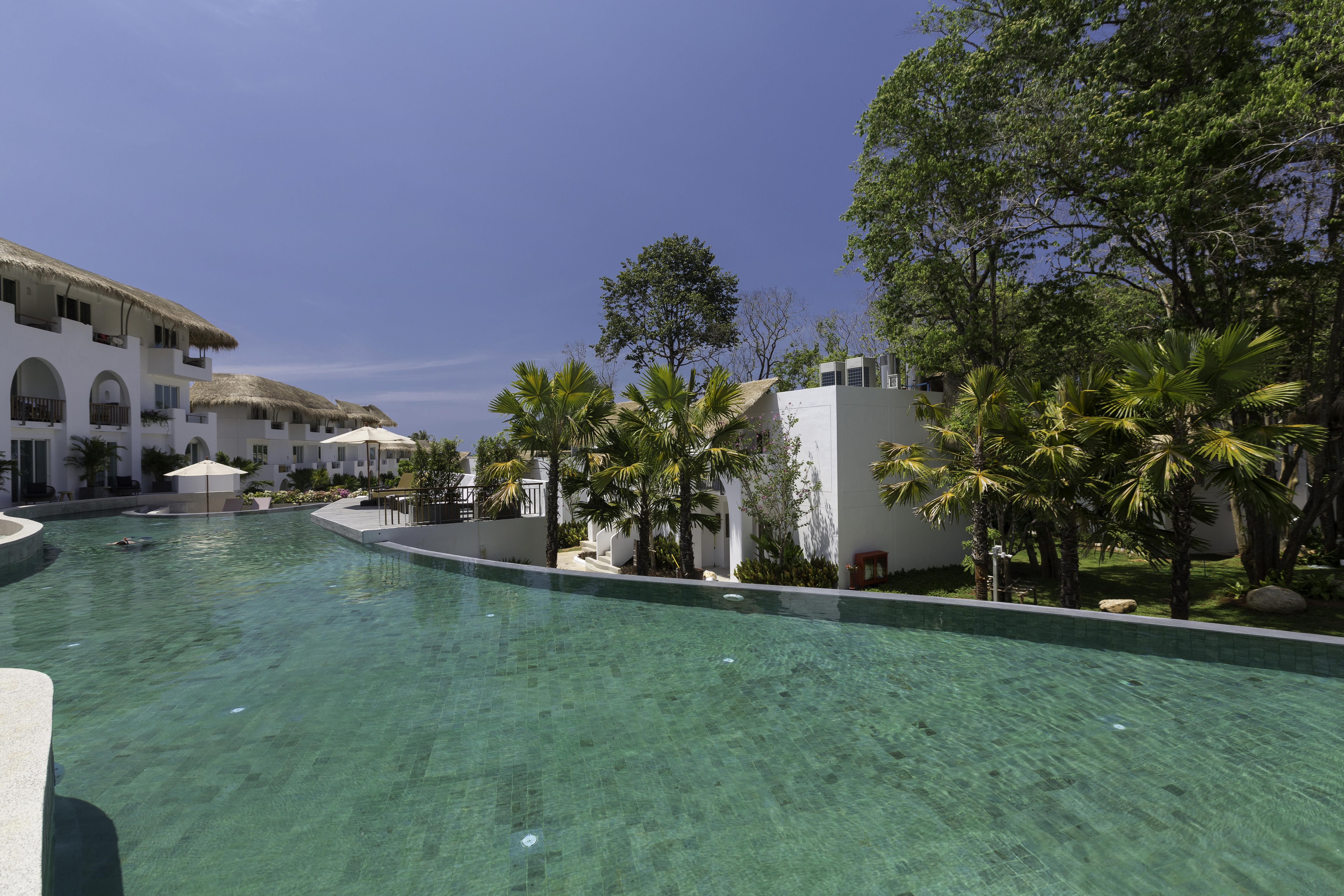 Eden Beach Khaolak Resort And Spa A Lopesan Collection Hotel - Sha Extra Plus Khao Lak Eksteriør bilde The swimming pool at the resort