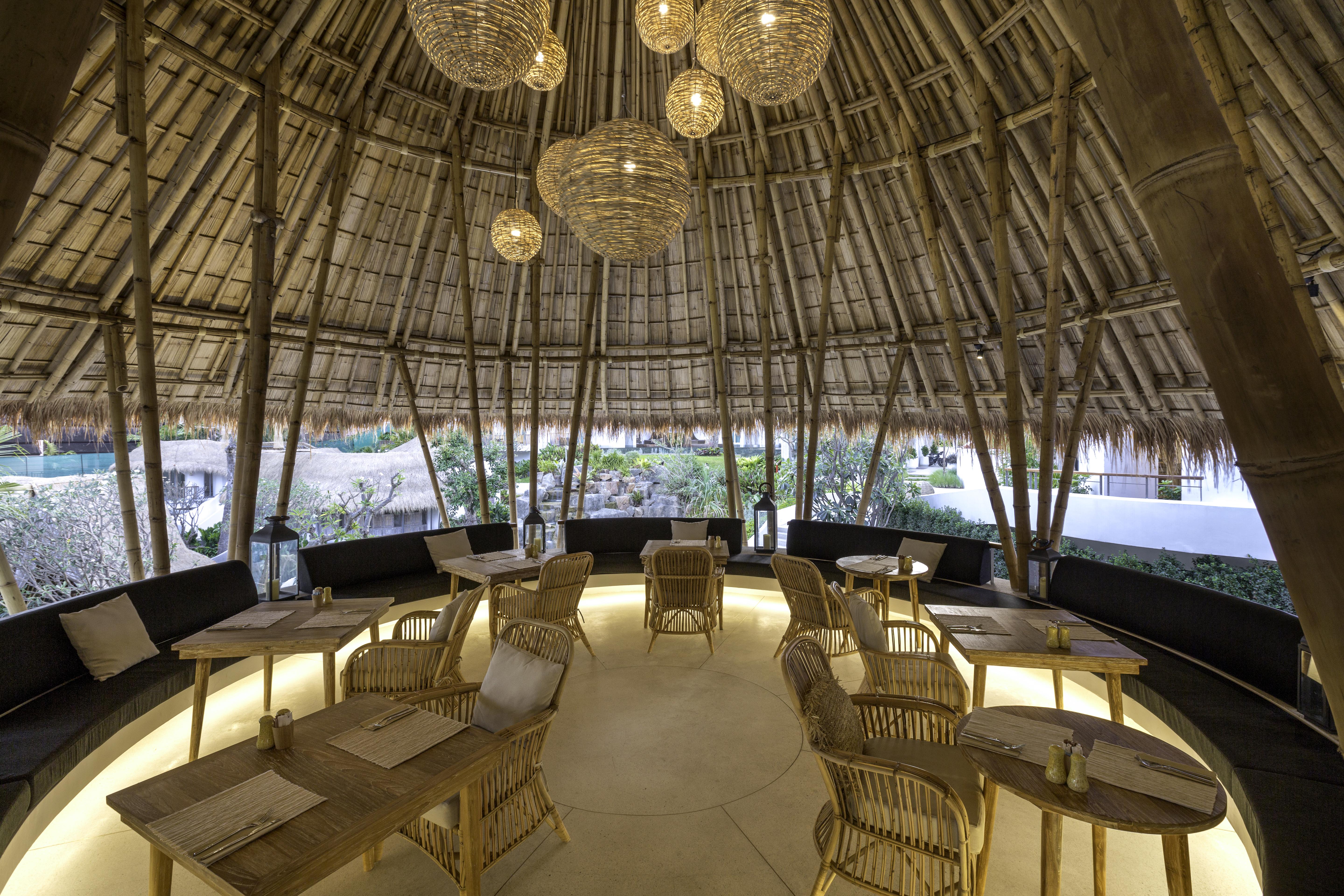 Eden Beach Khaolak Resort And Spa A Lopesan Collection Hotel - Sha Extra Plus Khao Lak Eksteriør bilde The interior of the restaurant
